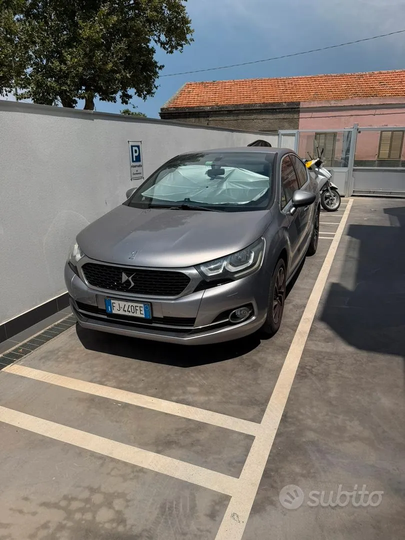 DS Automobiles Ds 4 2017 photo 2