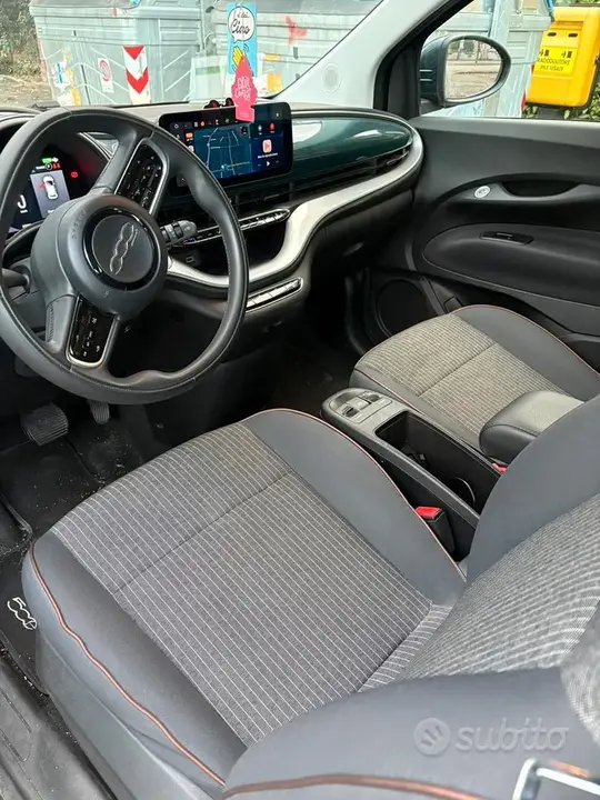 Fiat 500E 2020 photo 4