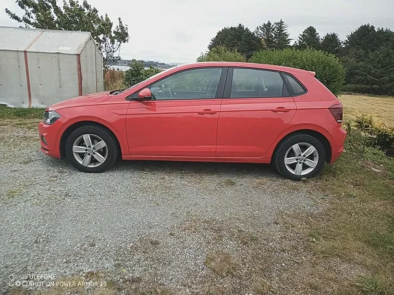 Volkswagen Polo 2018 photo 2