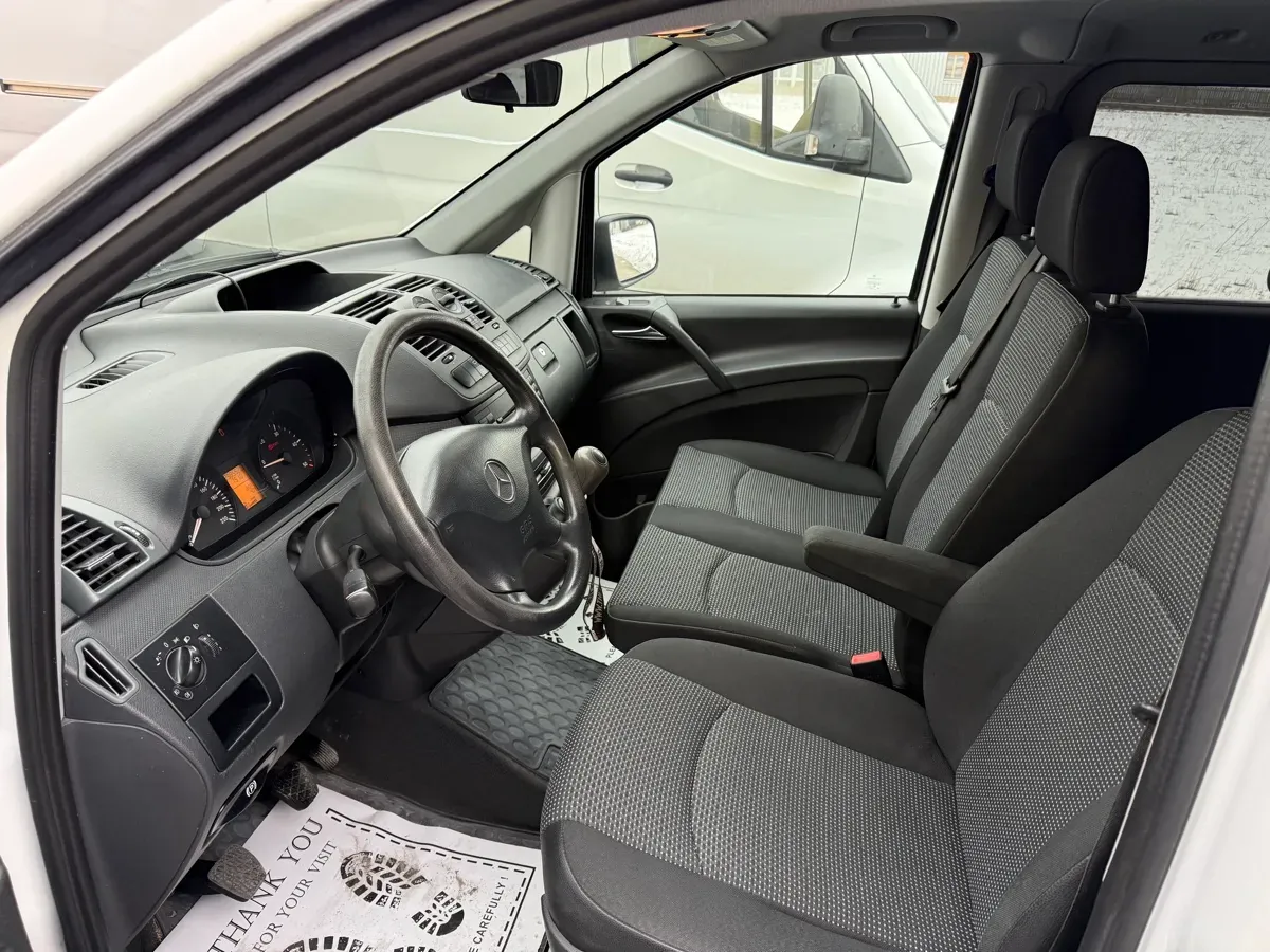 Mercedes-Benz Vito 2013 photo 2