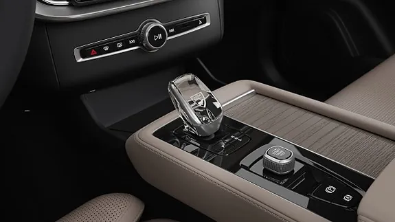 Volvo Xc90 2027 photo 4