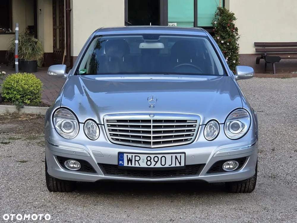 Mercedes-Benz E-Class 2007 photo 3