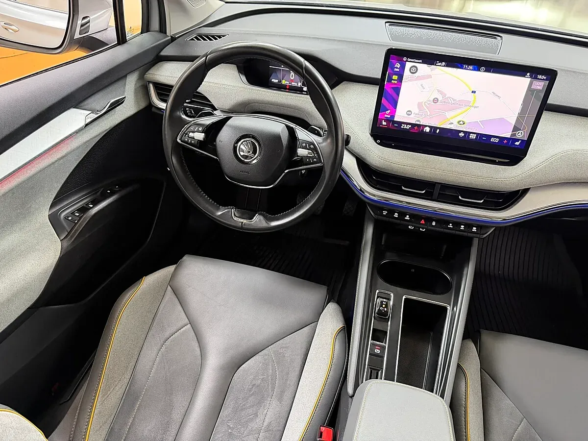 Skoda Enyaq 2022 photo 2