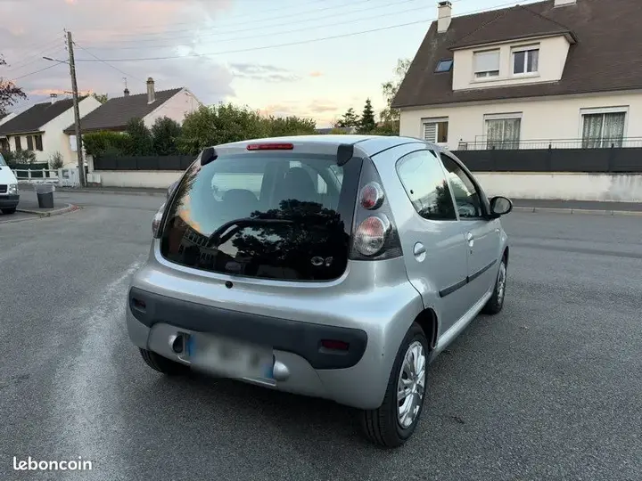Citroen C1 2008 photo 2