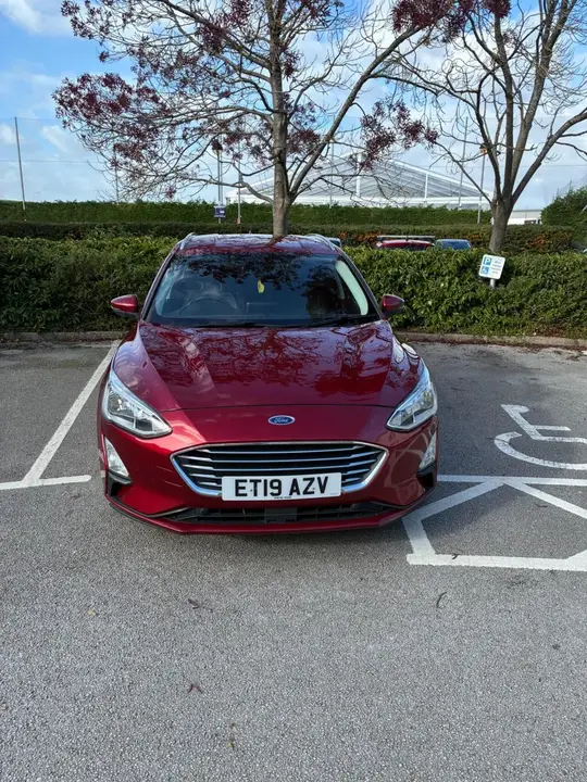 Ford Focus 2019 photo 2