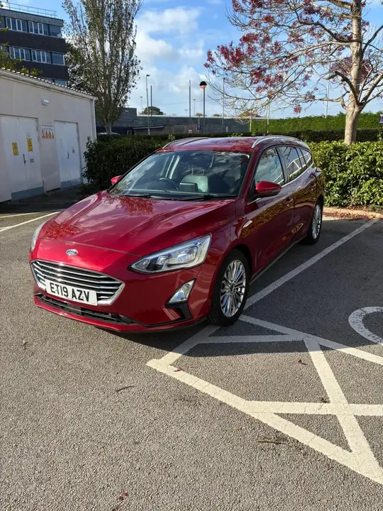 Ford Focus 2019 photo 3
