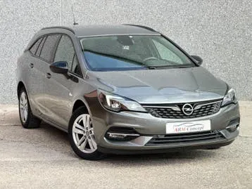 Opel Astra 2021 photo 2