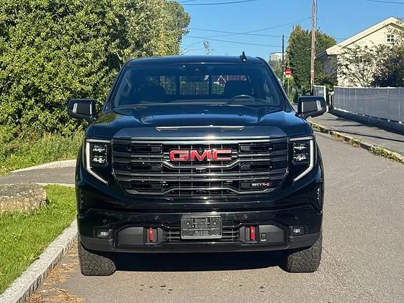 GMC Sierra 2024 photo 2