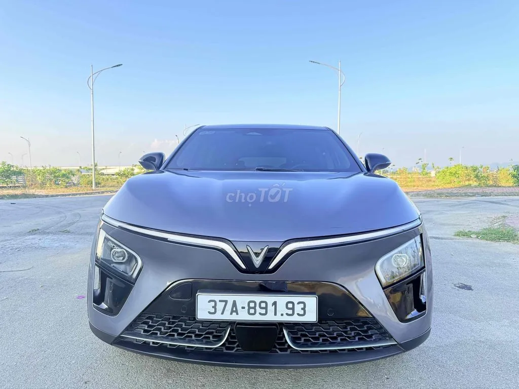 Vinfast Vf7