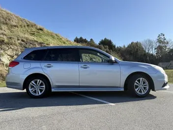 Subaru Legacy 2013 photo 4