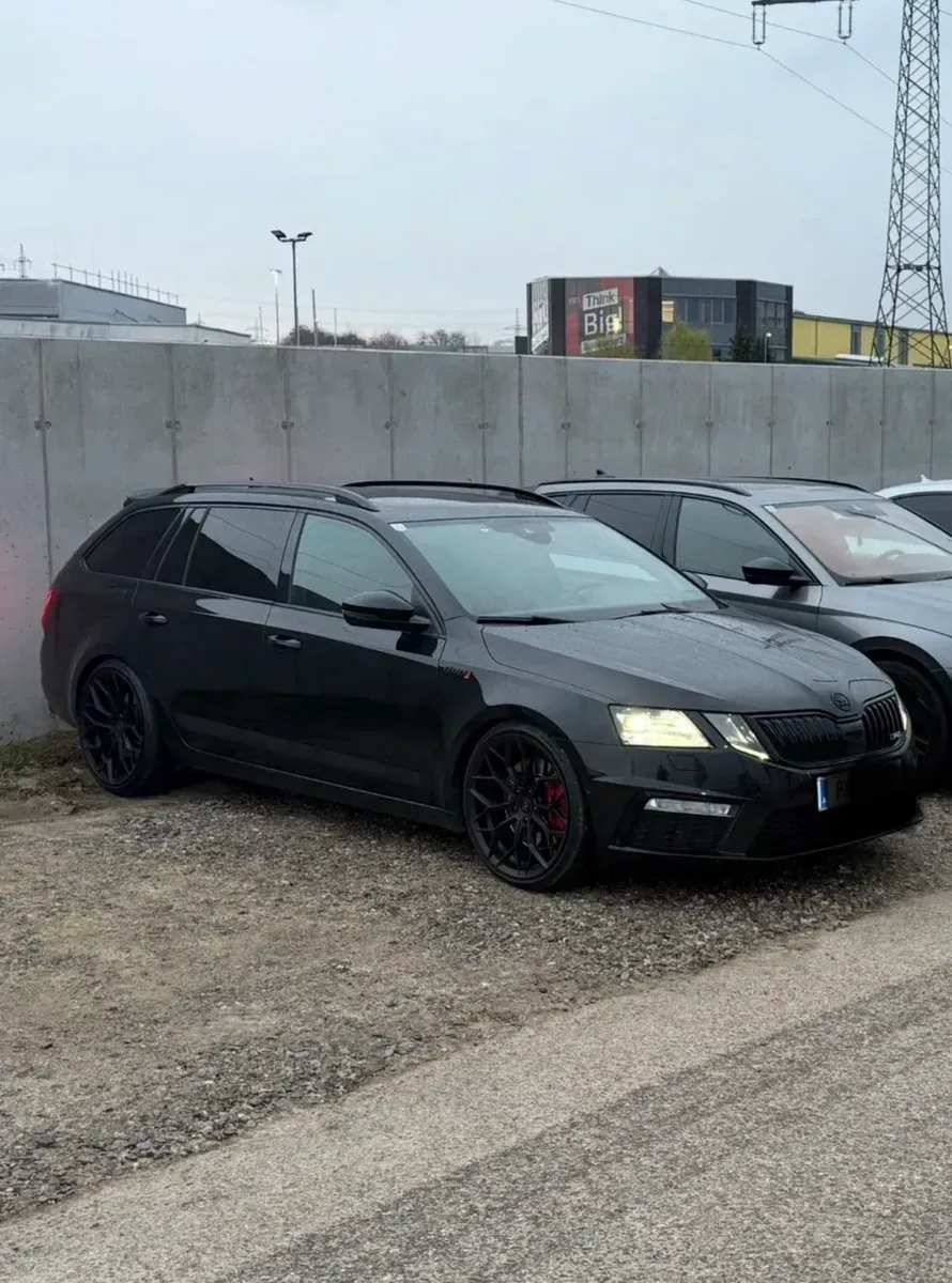 Skoda Octavia 2020 photo 2