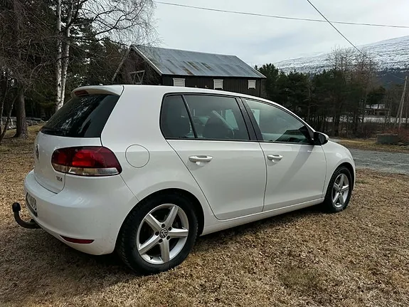 Volkswagen Golf Vi 2011 photo 5