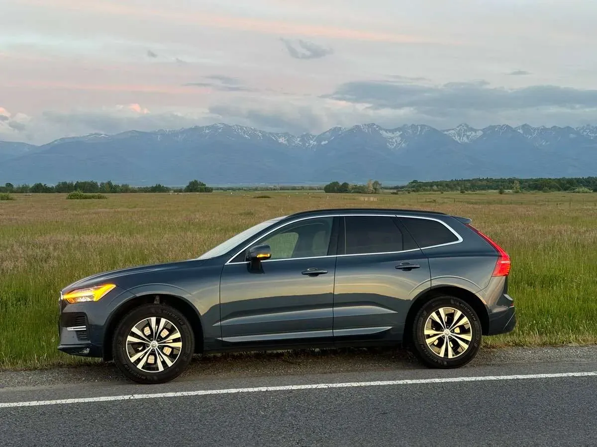 Volvo Xc60 2021 photo 2