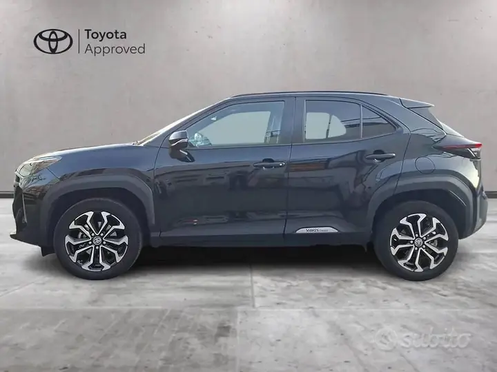 Toyota Yaris Cross 2024 photo 4