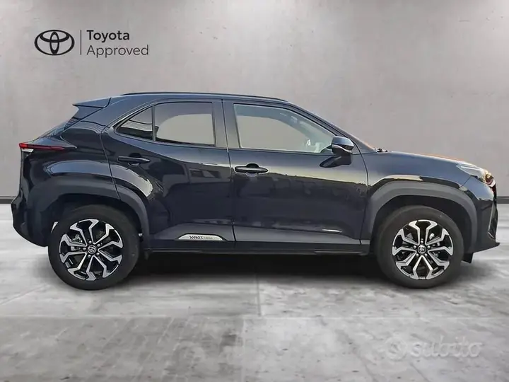 Toyota Yaris Cross 2024 photo 3