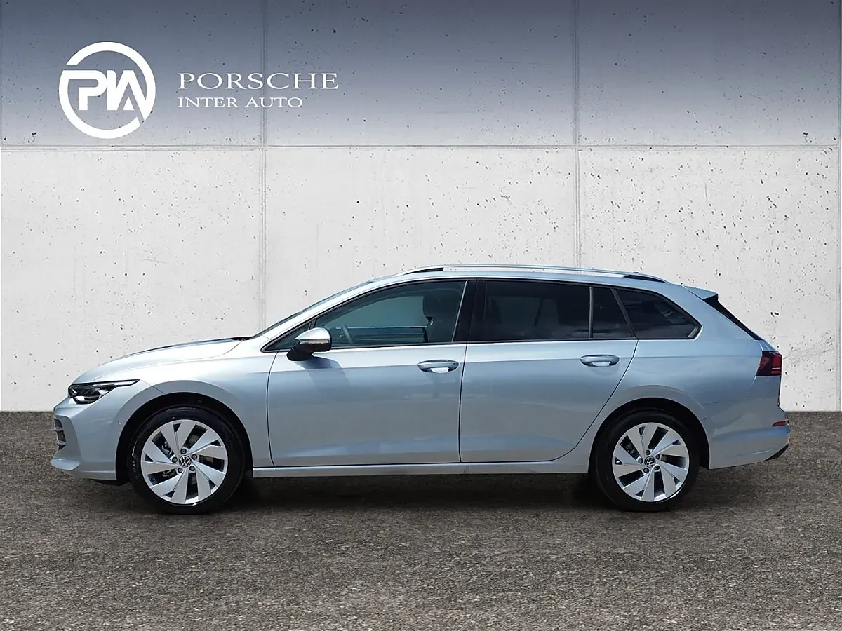 Volkswagen Golf 2026 photo 3