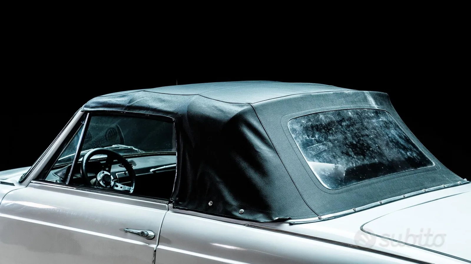 Fiat 124 Spider 1960 photo 2