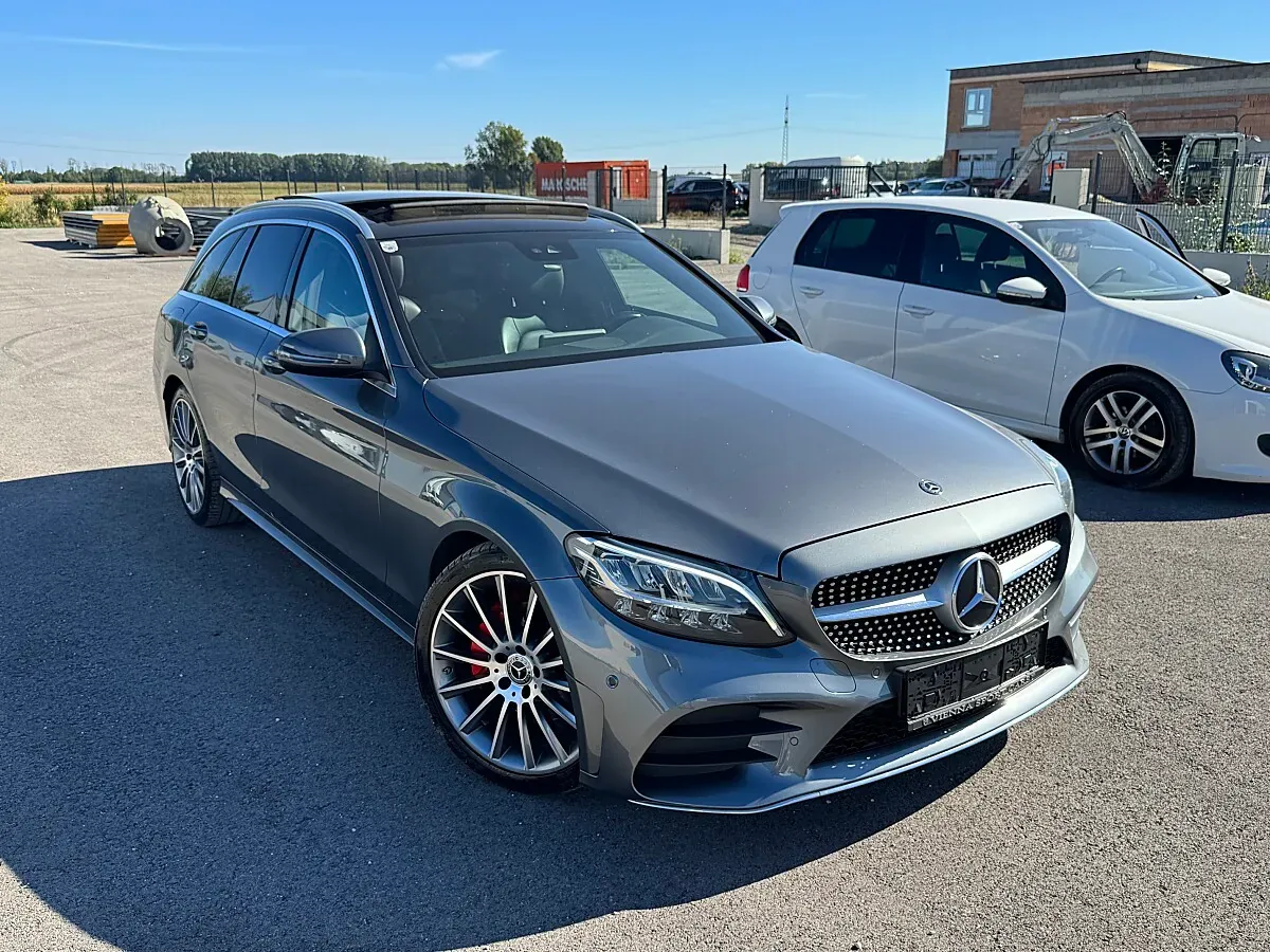 Mercedes-Benz C-Class 2018 photo 3