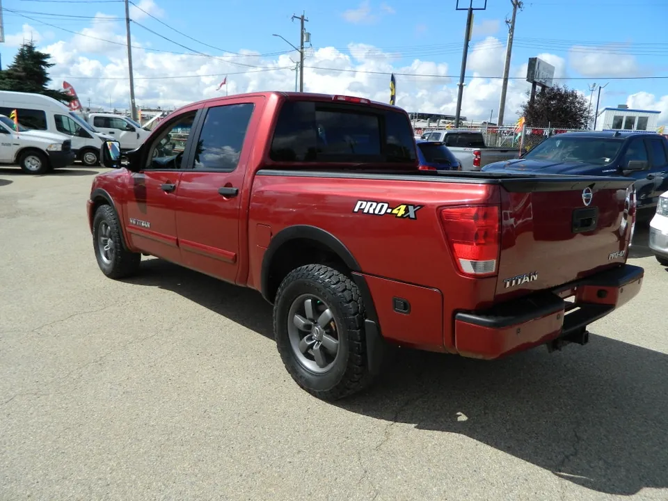 Nissan Titan 2013 photo 3