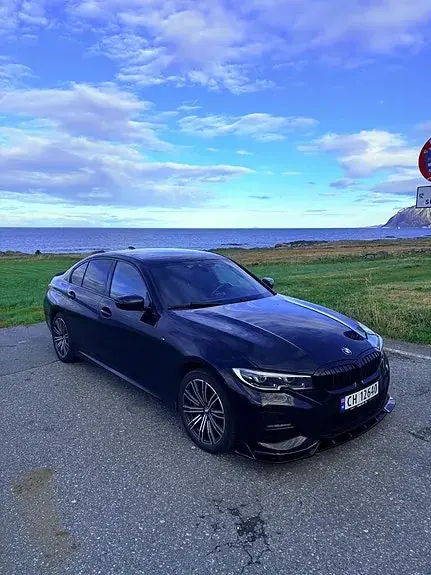 BMW 330E