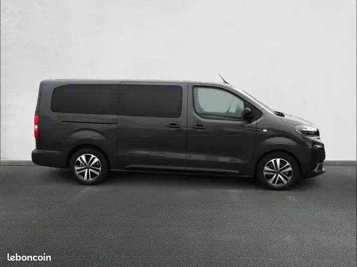 Peugeot Traveller 2026 photo 4