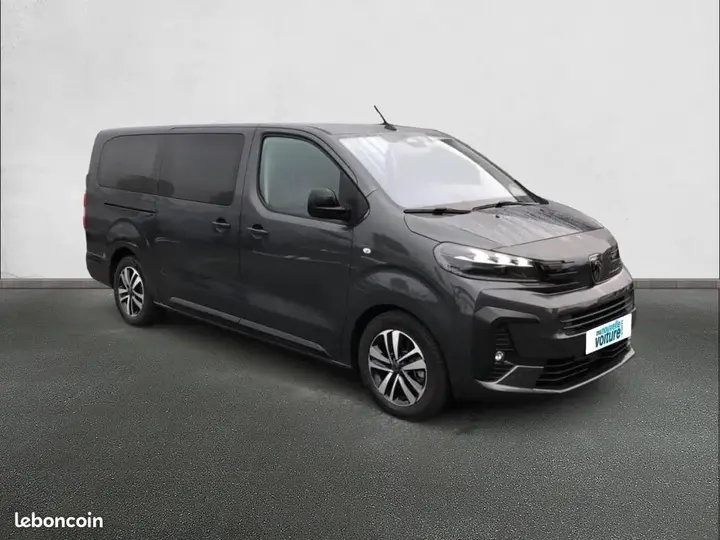 Peugeot Traveller 2026 photo 3