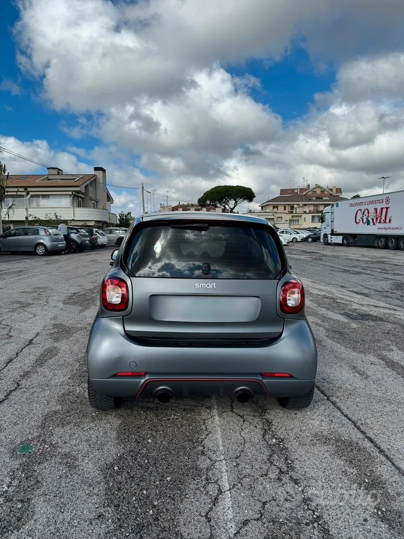 Smart Fortwo 2019 photo 3