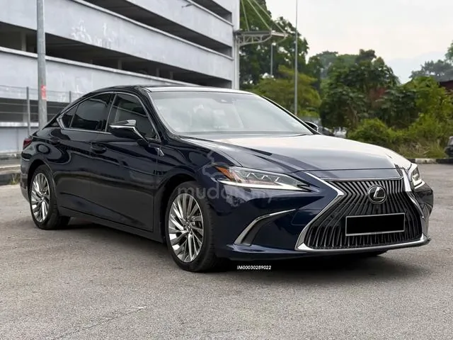 Lexus Es250