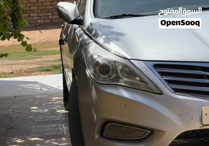 Hyundai Azera 2012 photo 2