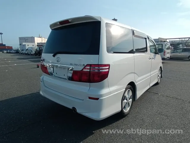 Toyota Alphard 2005 photo 4