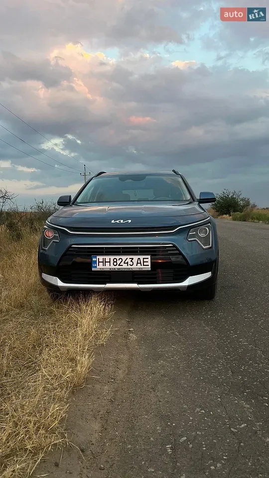 Kia Niro 2023 photo 2