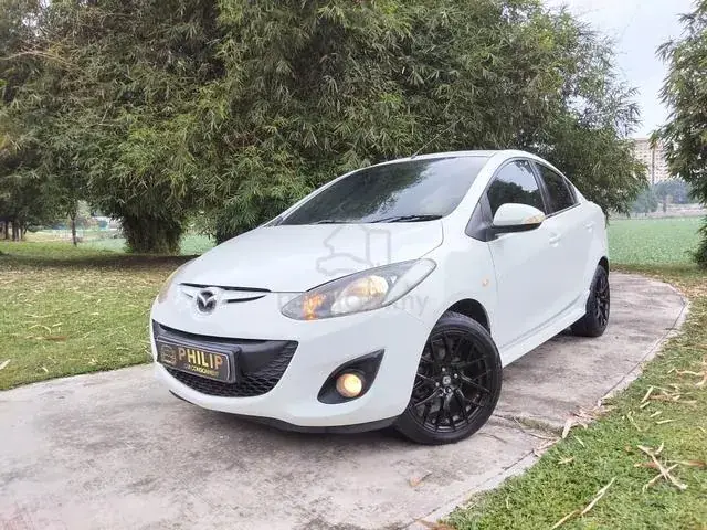 Mazda 2