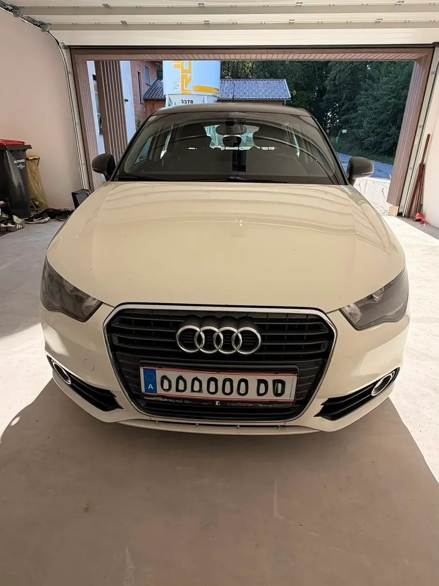 Audi A1 2014 photo 2