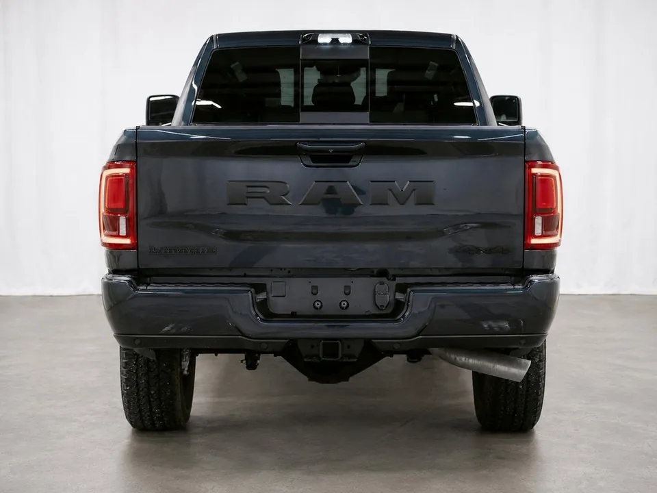 Ram 3500 Laramie 2026 photo 5