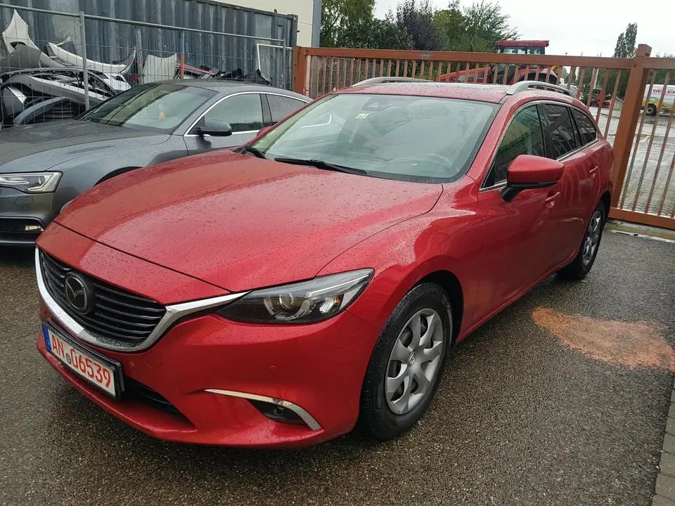 Mazda 6