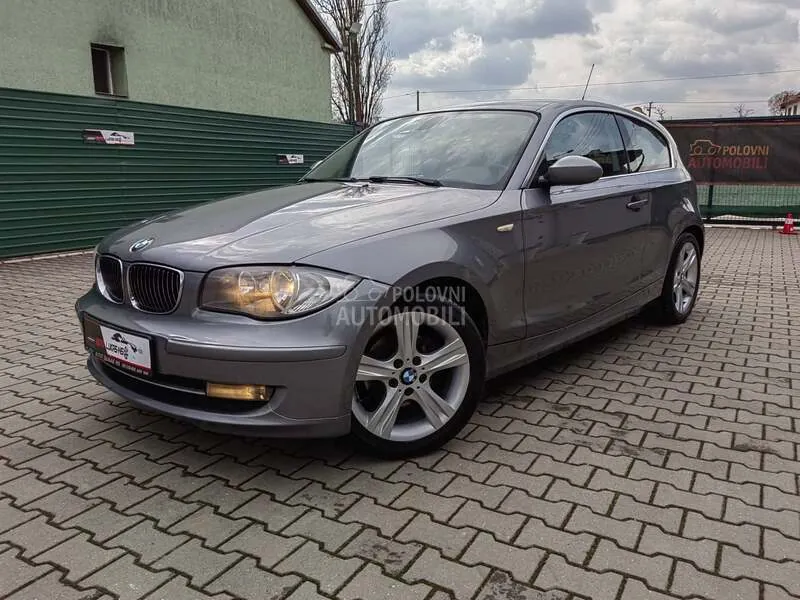 BMW 1 Series 2010 photo 3