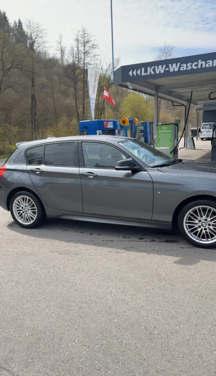 BMW 1 Series 2019 photo 3