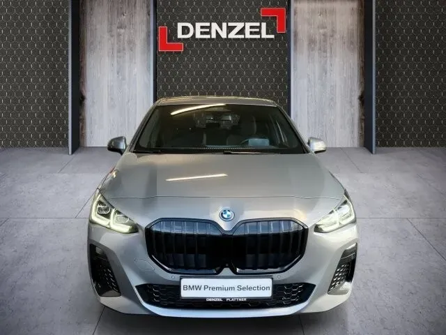 BMW 2 Series 2023 photo 3