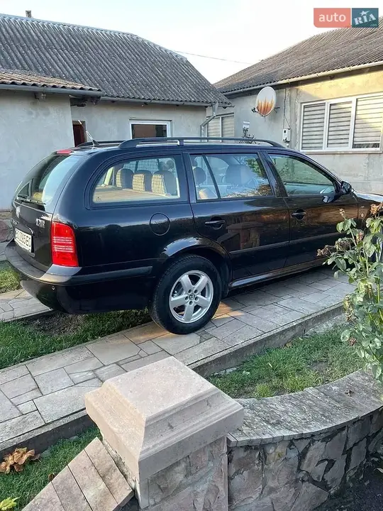 Skoda Octavia 2001 photo 5