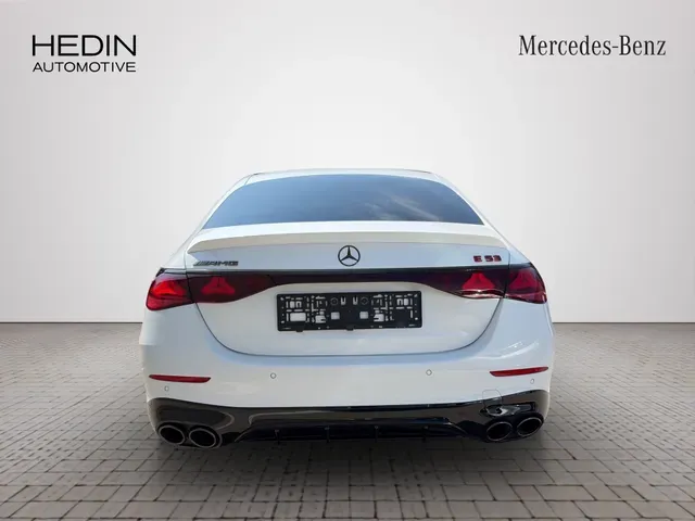 Mercedes-Benz E-Class 2025 photo 3