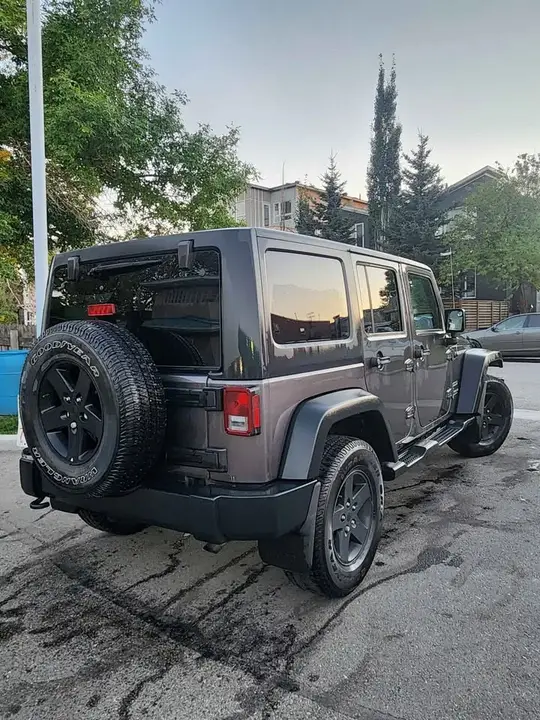 Jeep Wrangler Unlimited 2017 photo 4