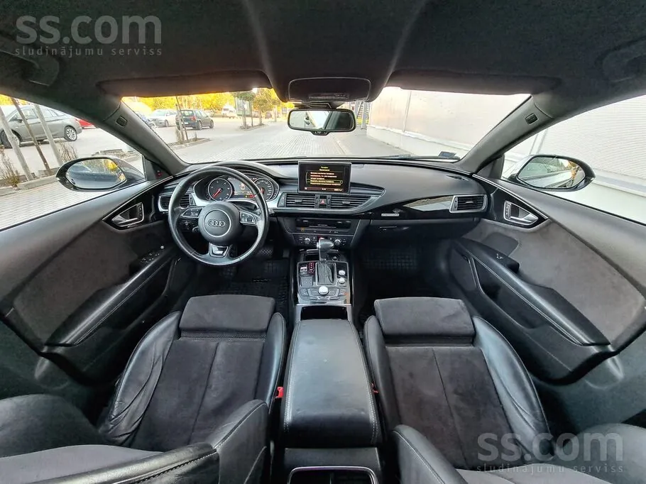 Audi A7 2012 photo 5