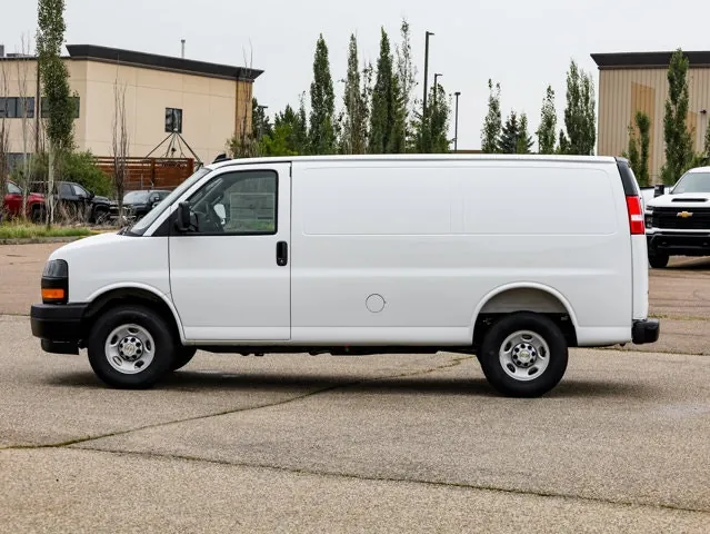 Chevrolet Express 2025 photo 5