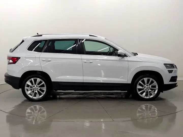 Skoda Karoq 2019 photo 2