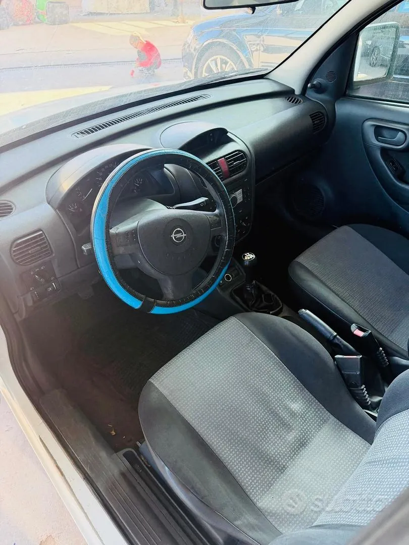Opel Combo 2010 photo 5
