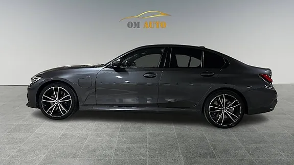 BMW 330E 2020 photo 2