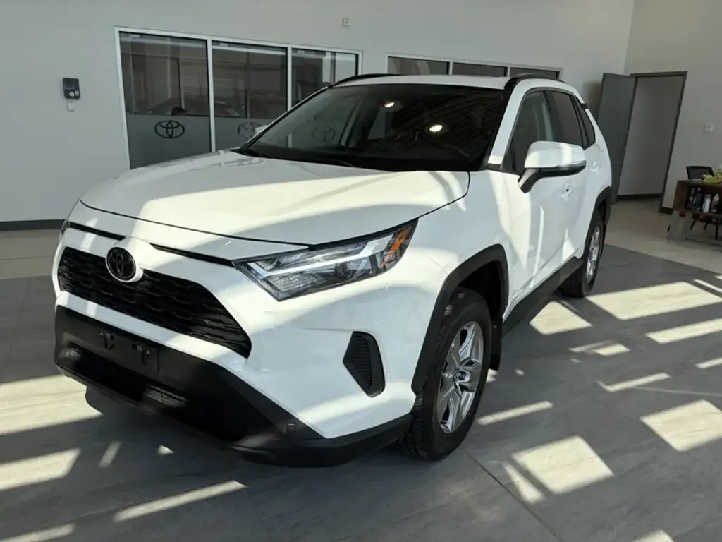 Toyota Rav4 2023 photo 2