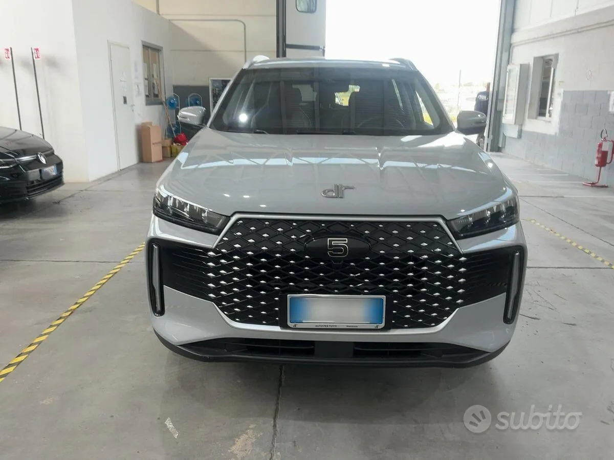 DR Automobiles Dr 5 2026 photo 2