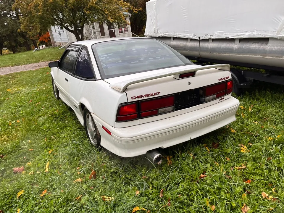 Chevrolet Cavalier 1994 photo 2