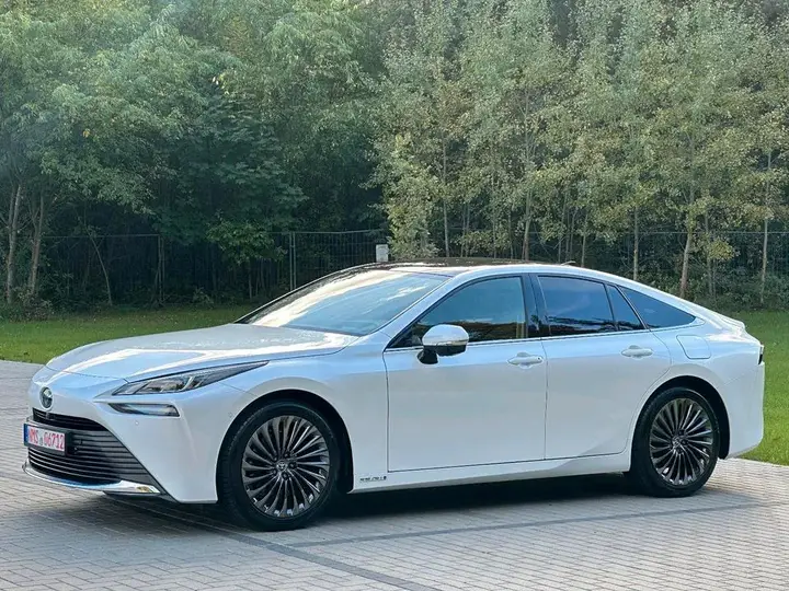 Toyota Mirai